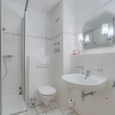 Karola, 11 Appartement Goehren (Ruegen)